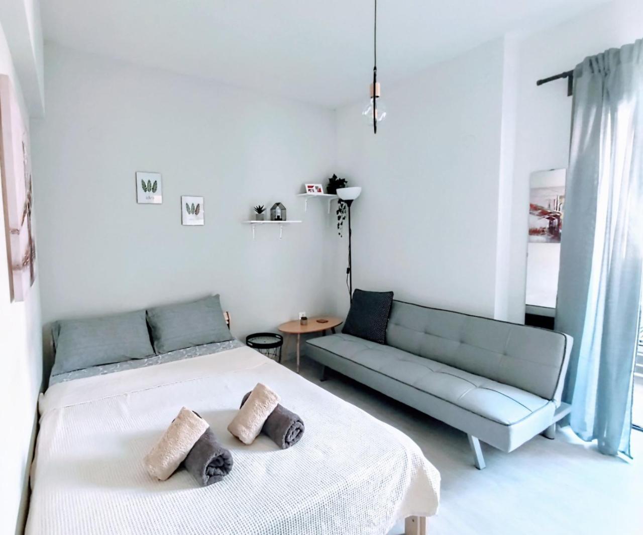 Idea Studio Thessaloniki Self Check-In (Adults Only) 2