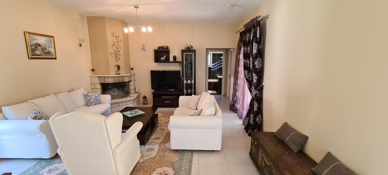 Irini's Country House