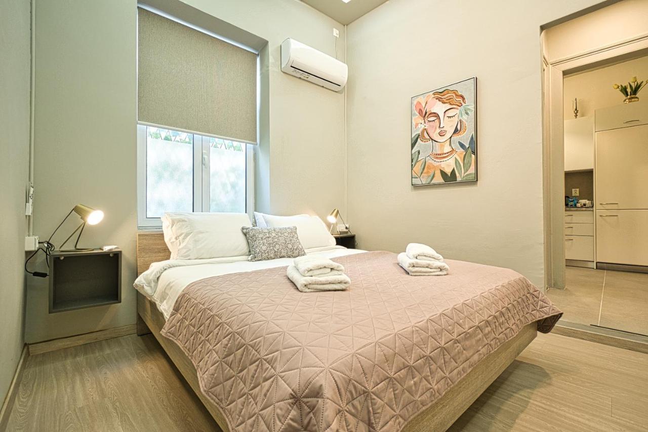 Plaka Filotheis House a