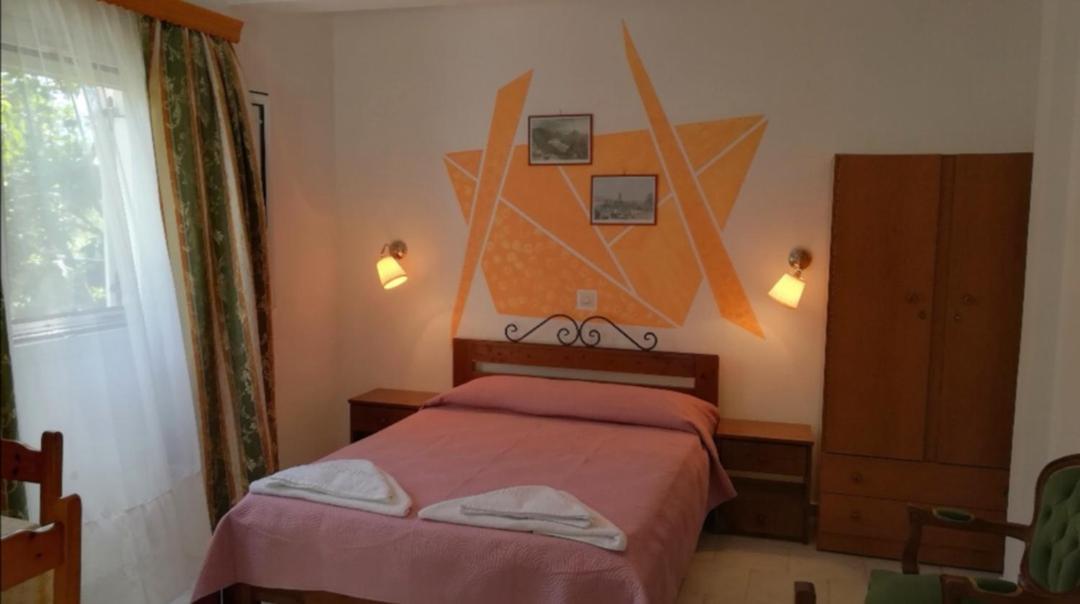 Villa Eleni (Studio 2) Fully Equiped, Near the Sea