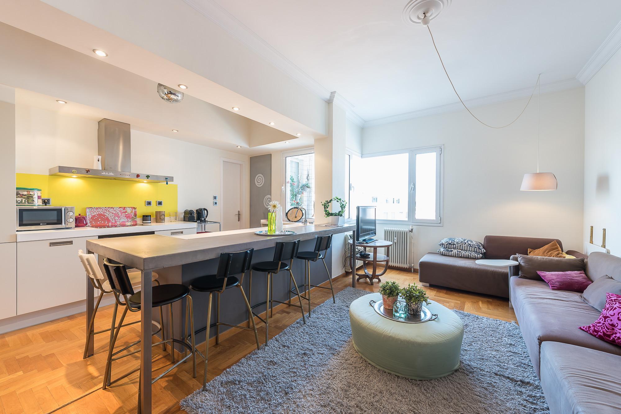 3 Bdrm Apt Incredible Acropolis View