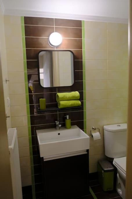 Apartment with Garden in Thessaloniki. 2