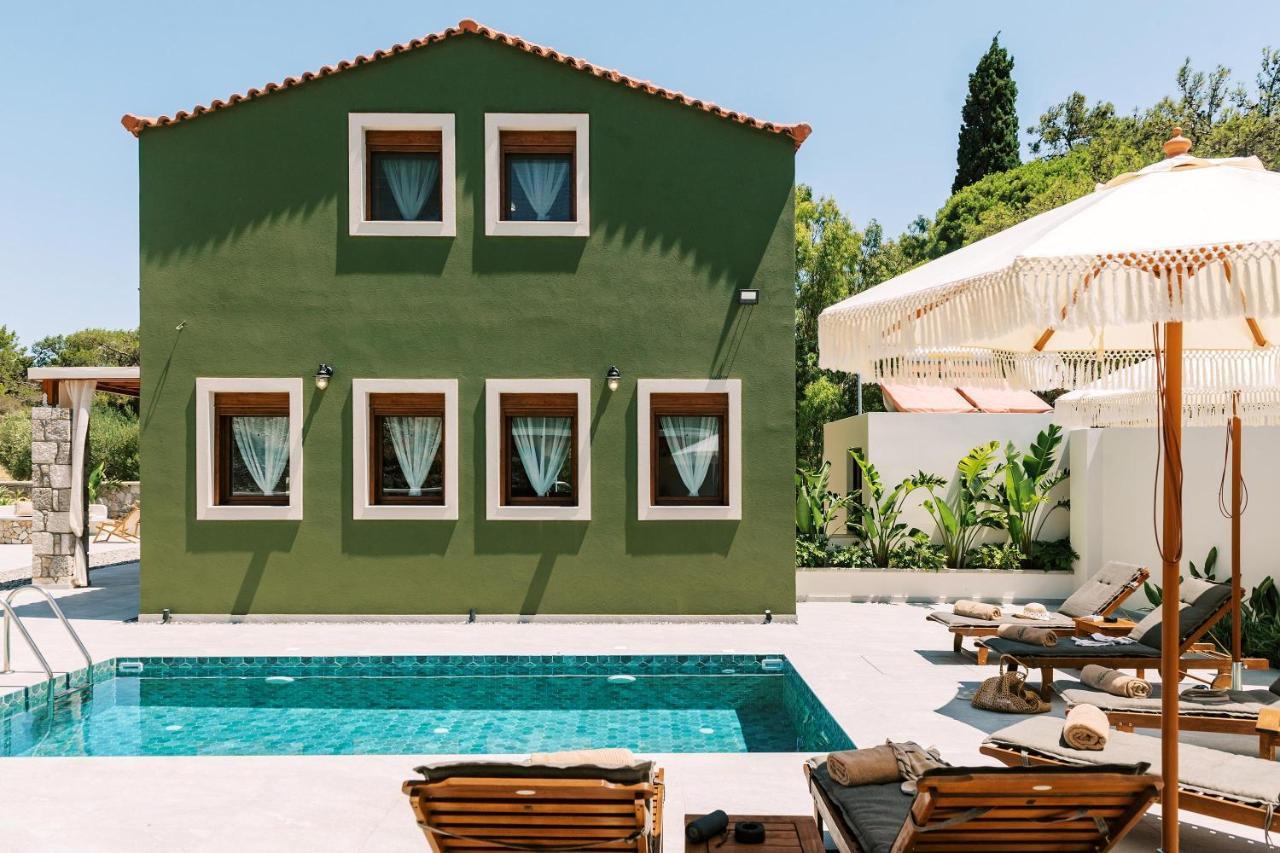 Stavlos Luxury Stone House 1