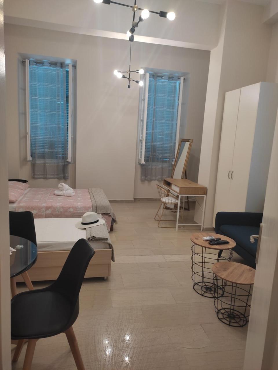 Dora's Apartments Studio 1