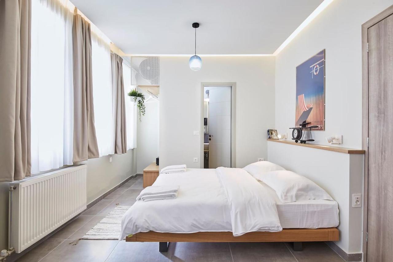 Live in a Funky & Renovated Studio Near Acropolis