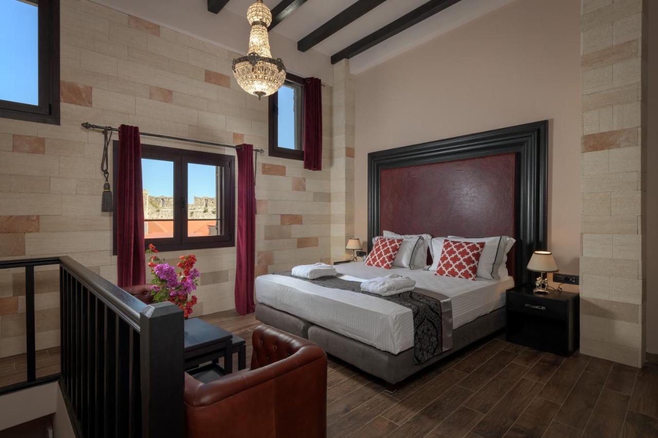Grand Master Suite 1