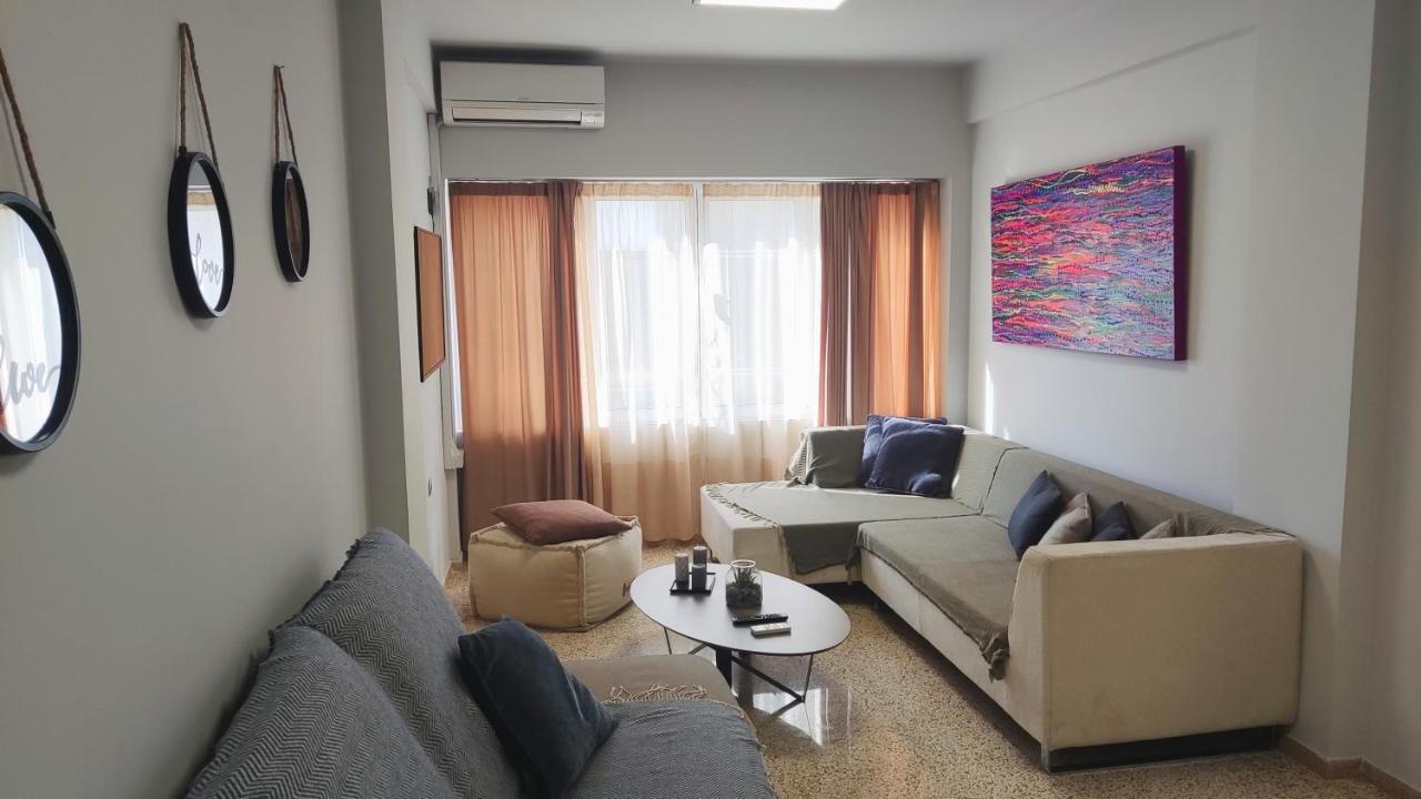 Praxitelous Citycenter Modern Apartments by Aesthetic Living