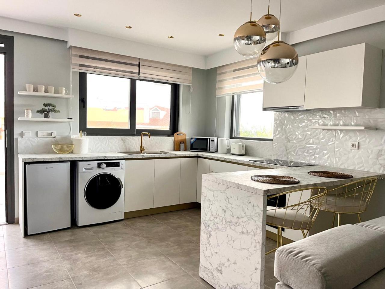 Vixen Apartment 1