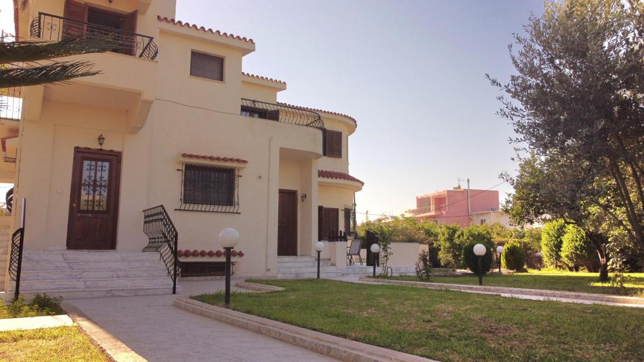 Hriska Luxury Villa