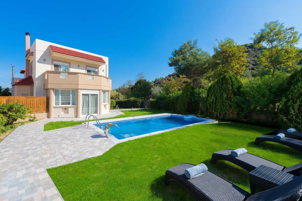 Evmar Villa