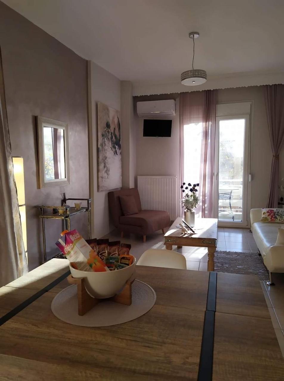 38 Dimitriou Margaropoulou 2
