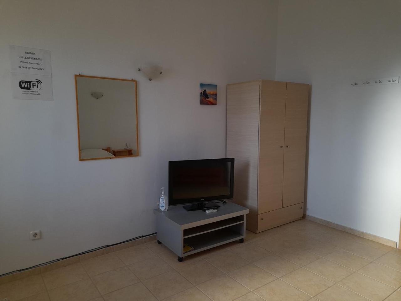 Garden View Appartment (Thanasis) (Adults Only) 2