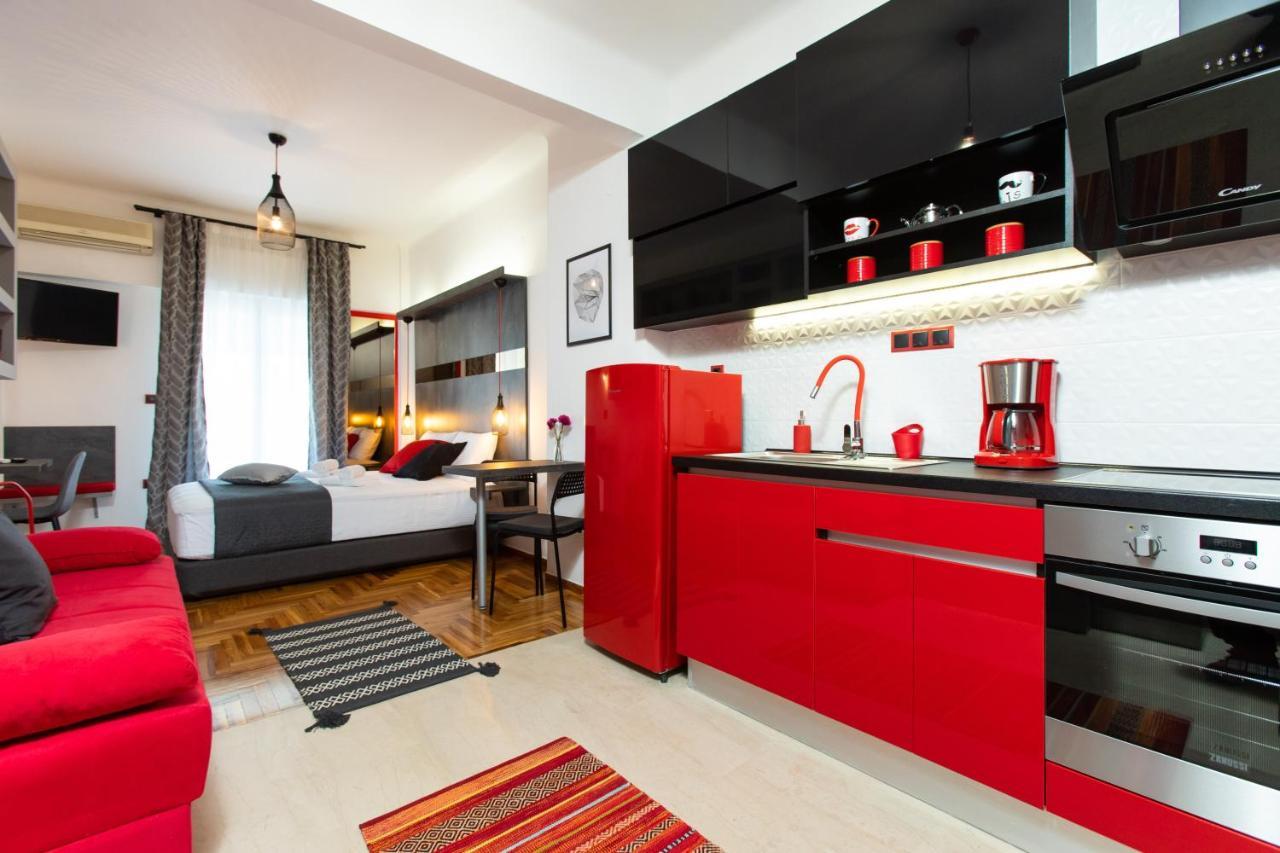 Downtown Luxury Boutique Suites : the Red Suite (Adults Only)