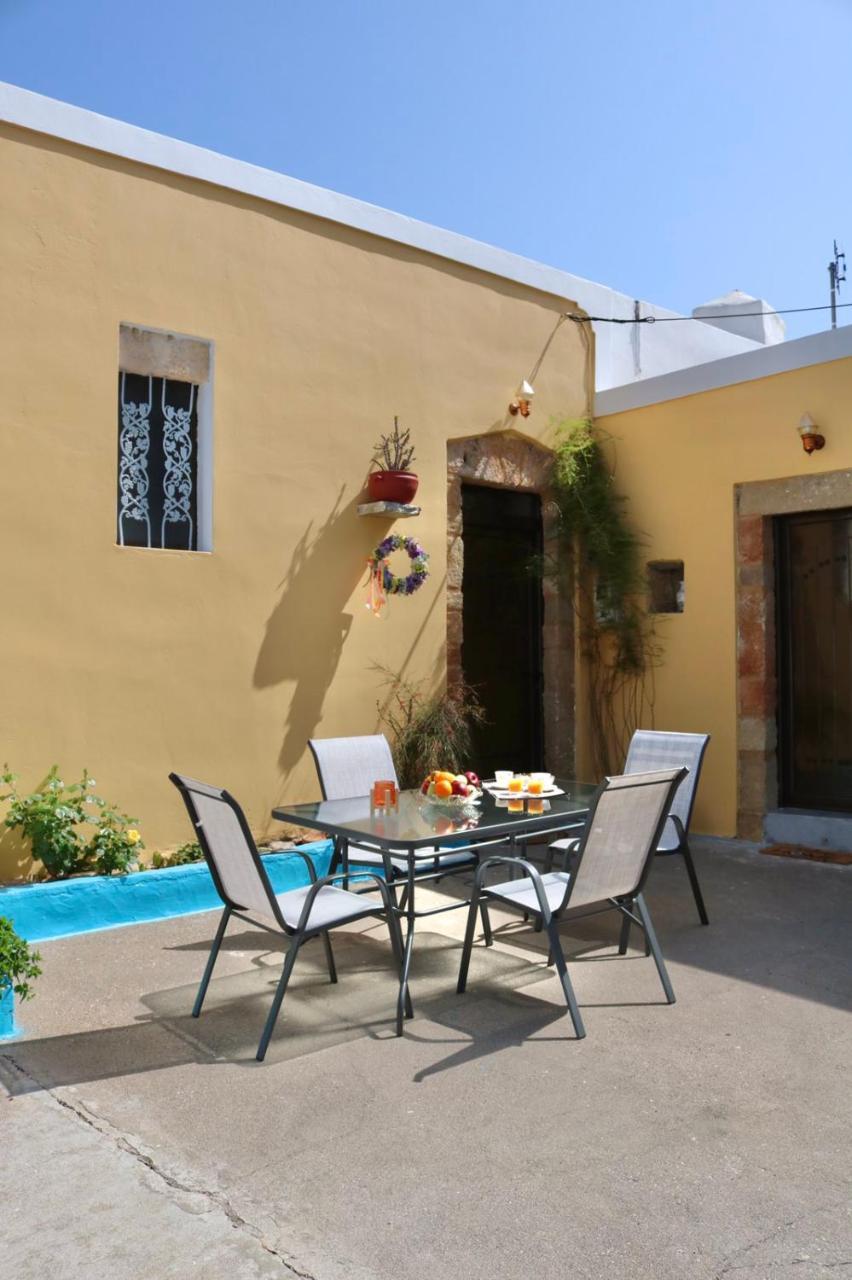 Anthi Traditional House 1