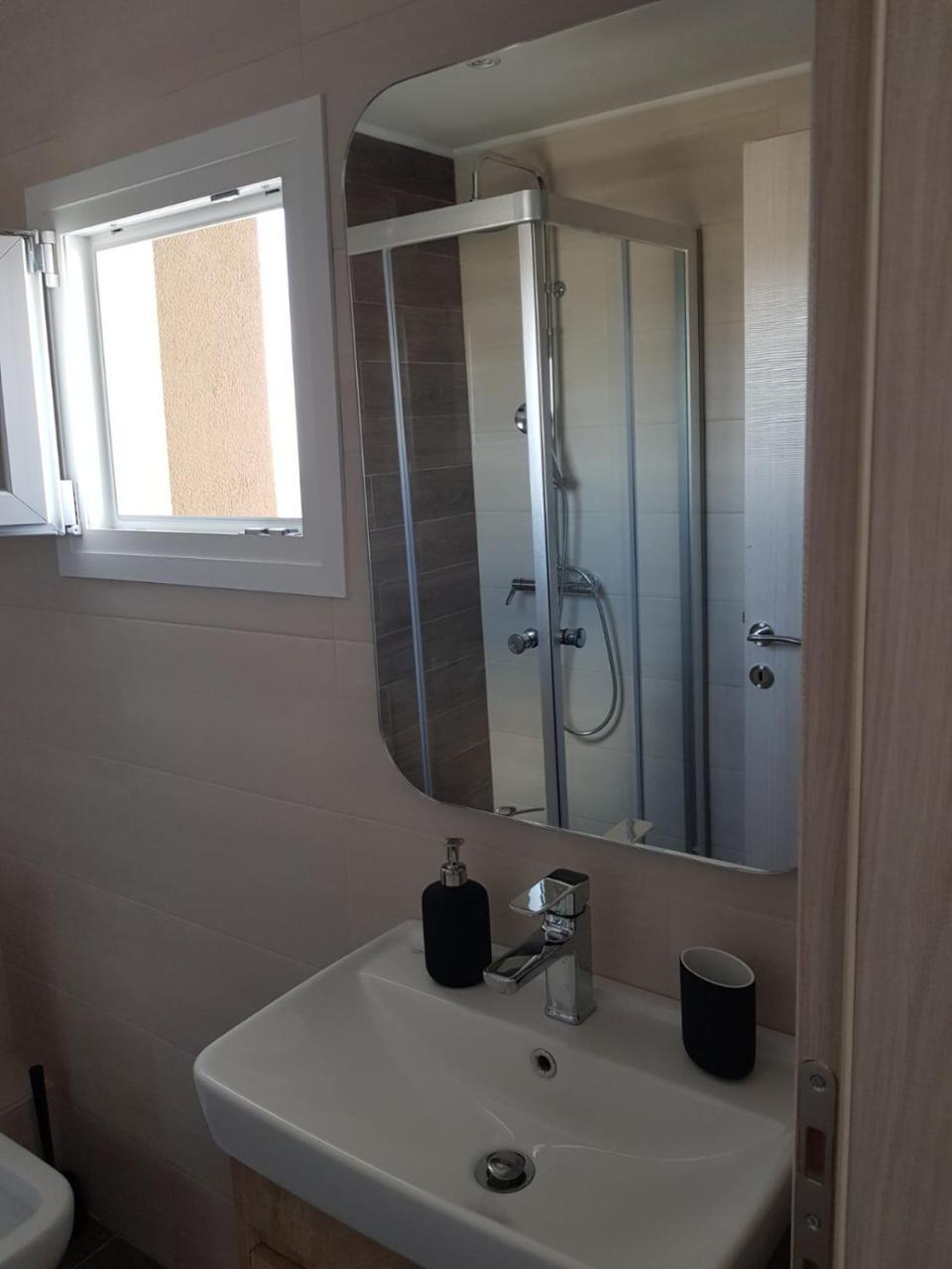 Seaview Deluxe Apartments Thessaloniki 2