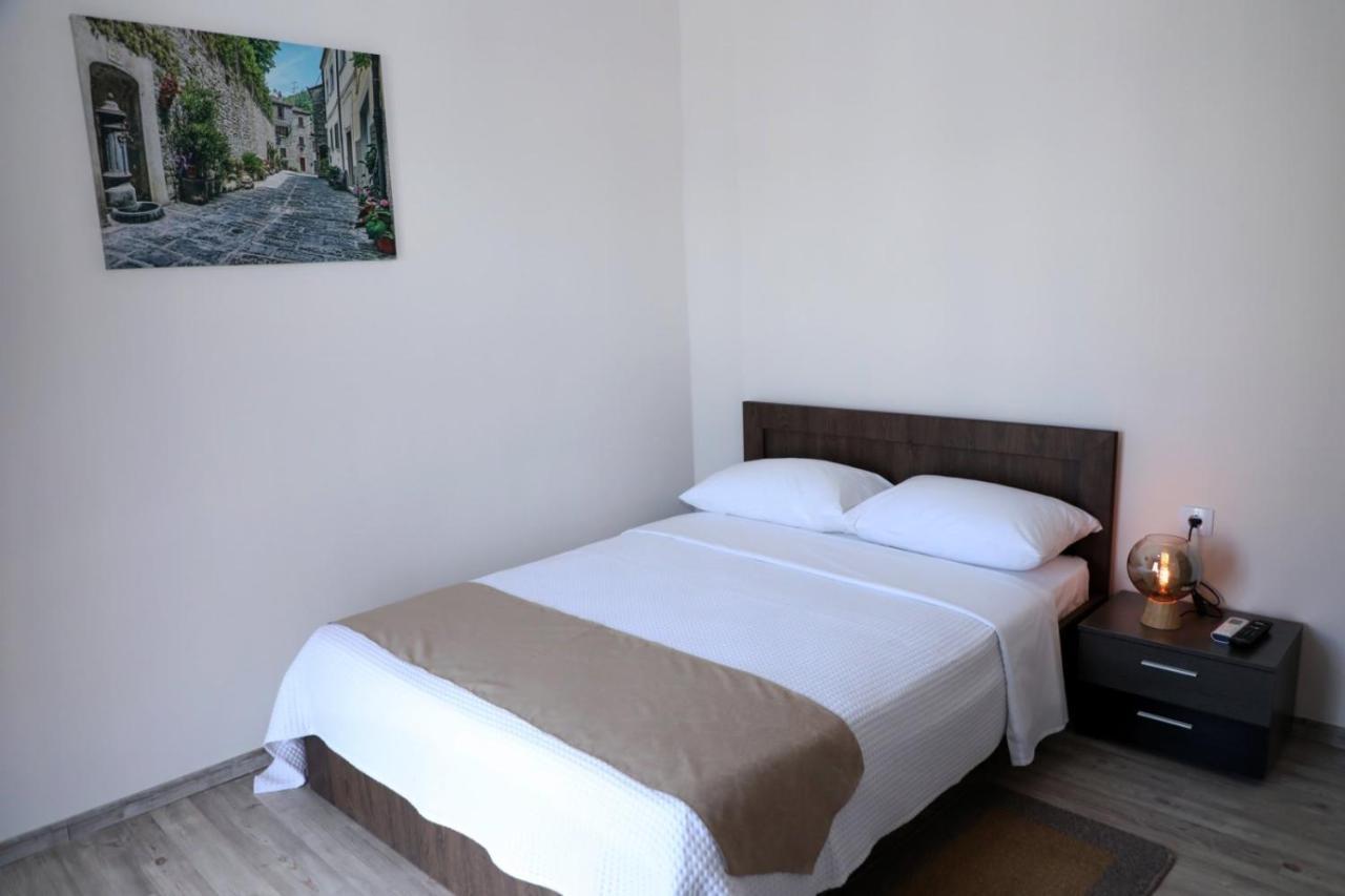 Damias Rental Rooms 1