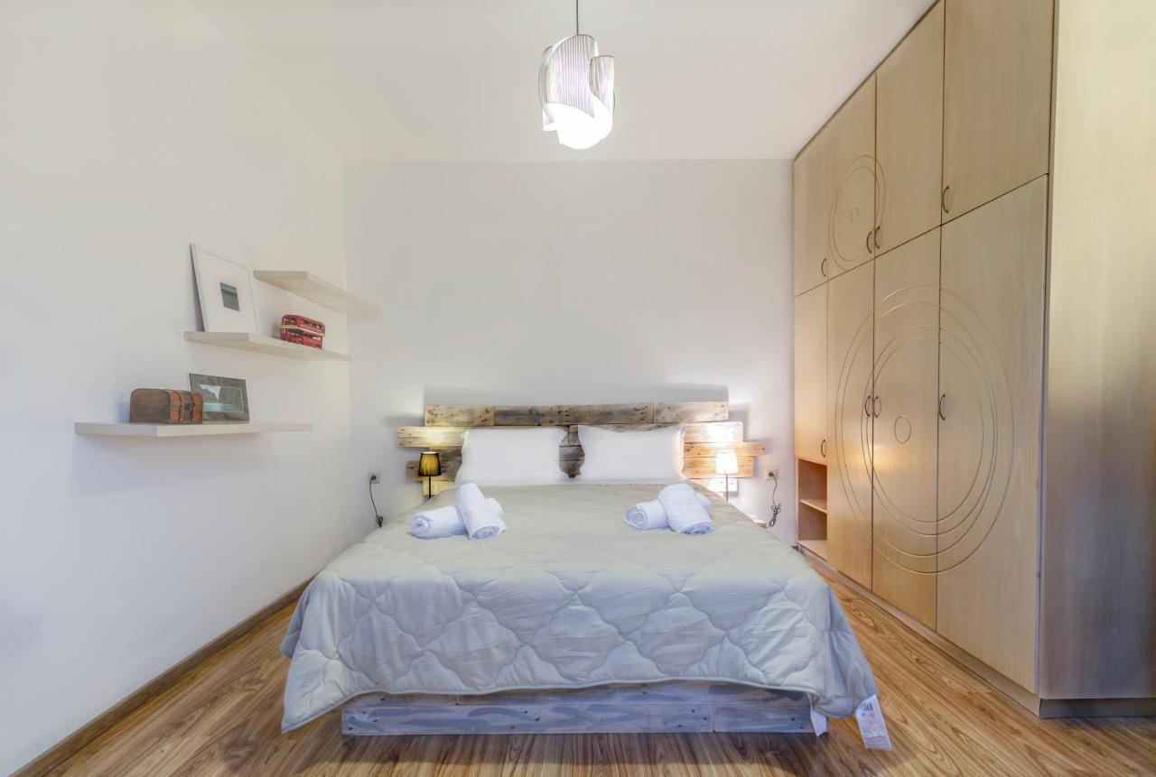 Alesti House with Garden And Private Beach Access