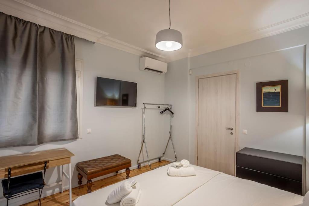 Karolou Ntil- Ground Floor Suite 2