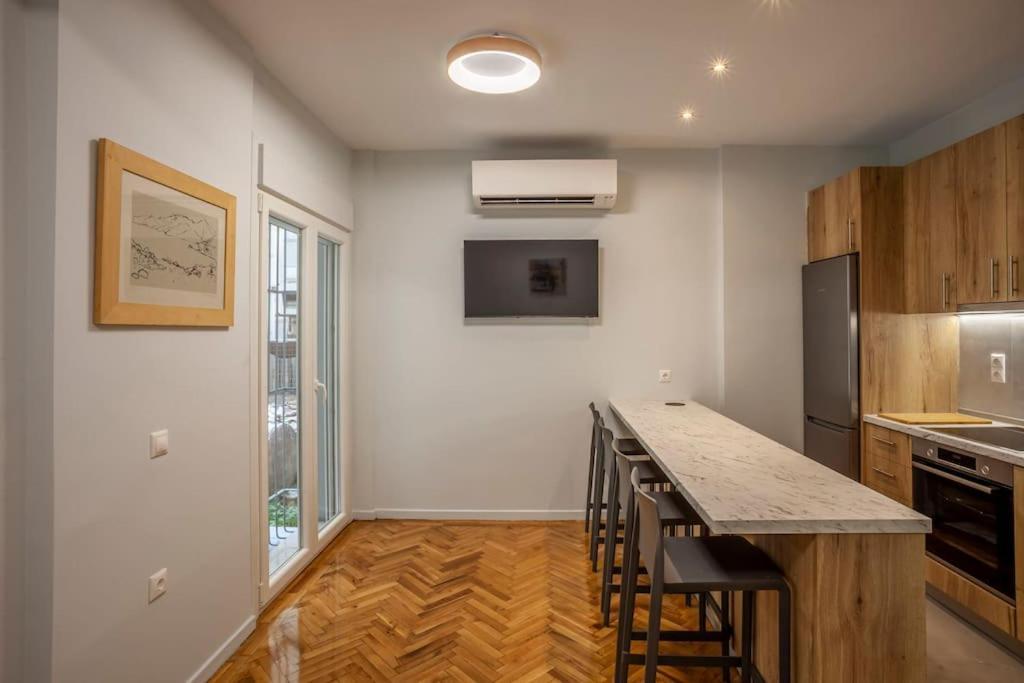Karolou Ntil- Ground Floor Suite