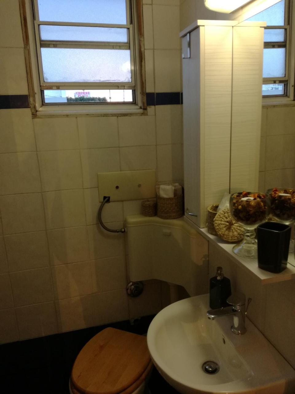 Roof Top Studio (Adults Only)