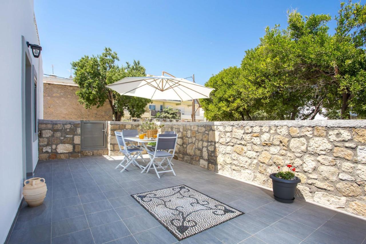 Ourania - Traditional House