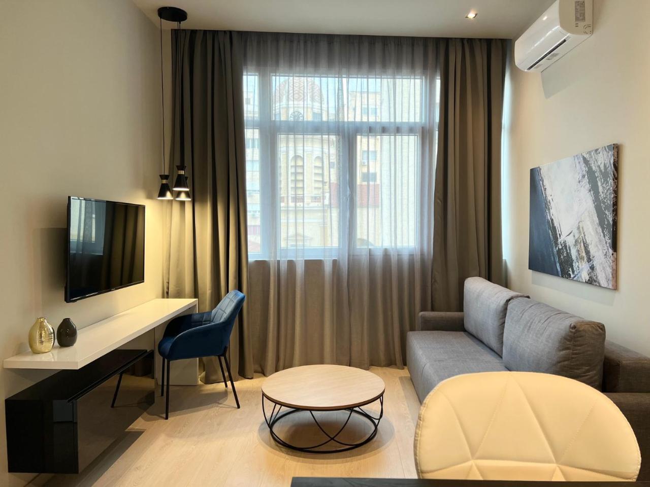 #Aura F24 Apartments by Halu!