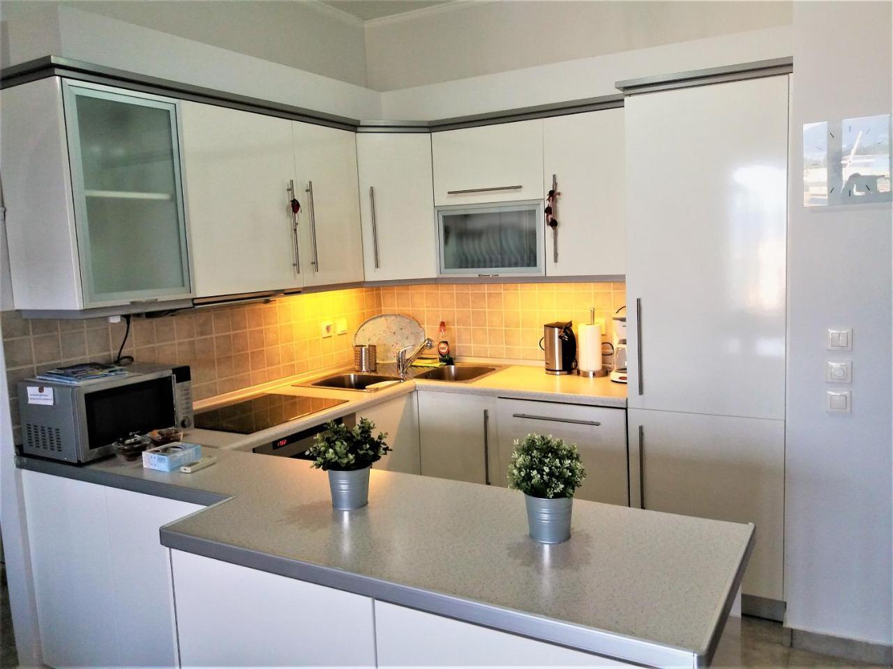 Potamos Apartment with View