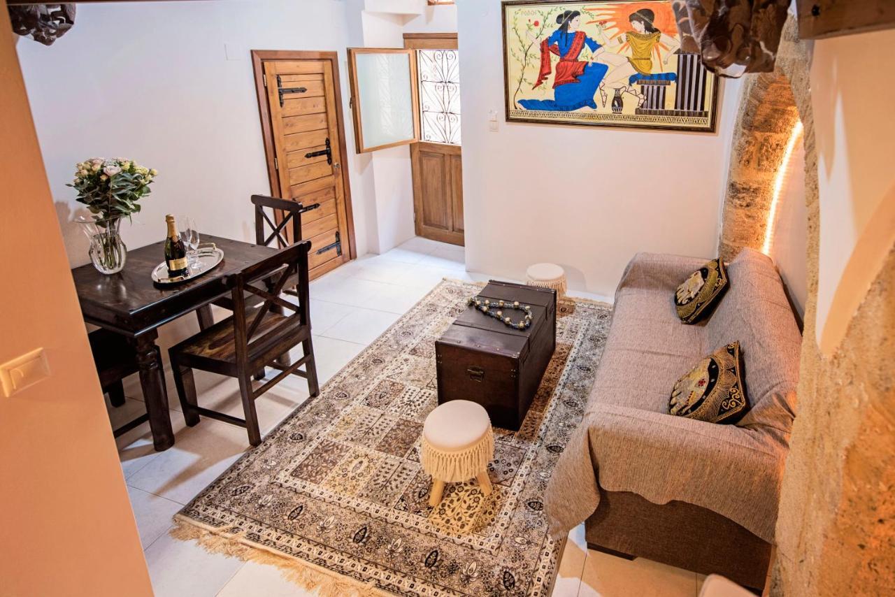 Athina House 2