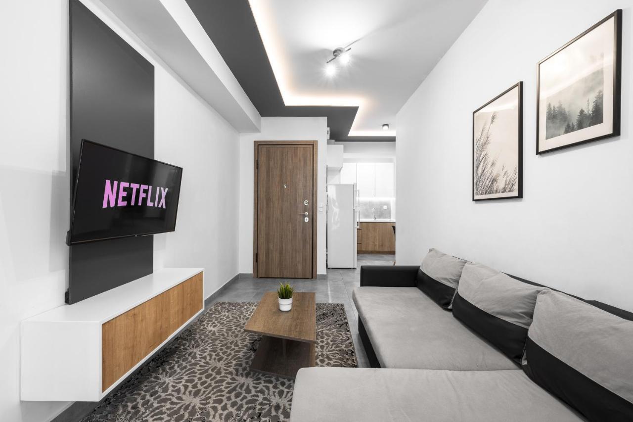 Adelle Apartments, the Luxury Suites 1