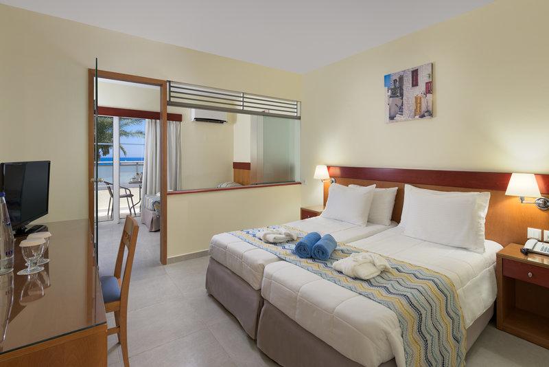Avra Beach Resort Hotel & Bungalows 2