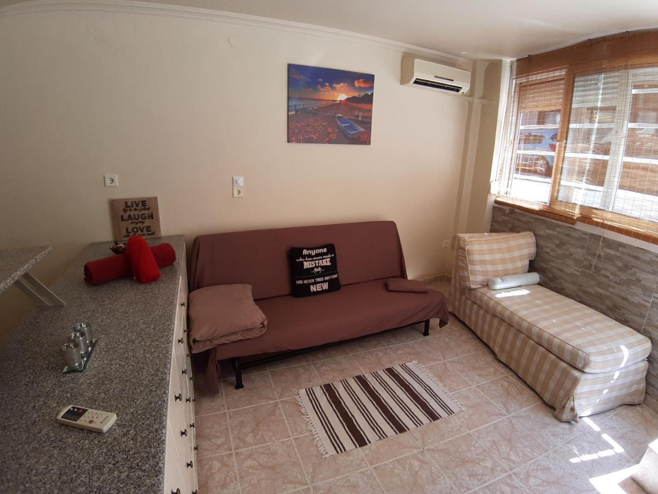 Studio at Thessaloniki 1