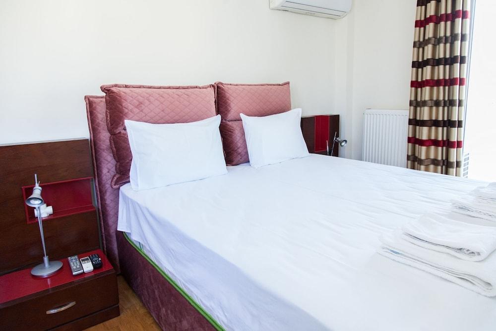 Great Apt with Amazing View in Koukaki