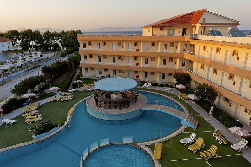 Bayside Katsaras 2