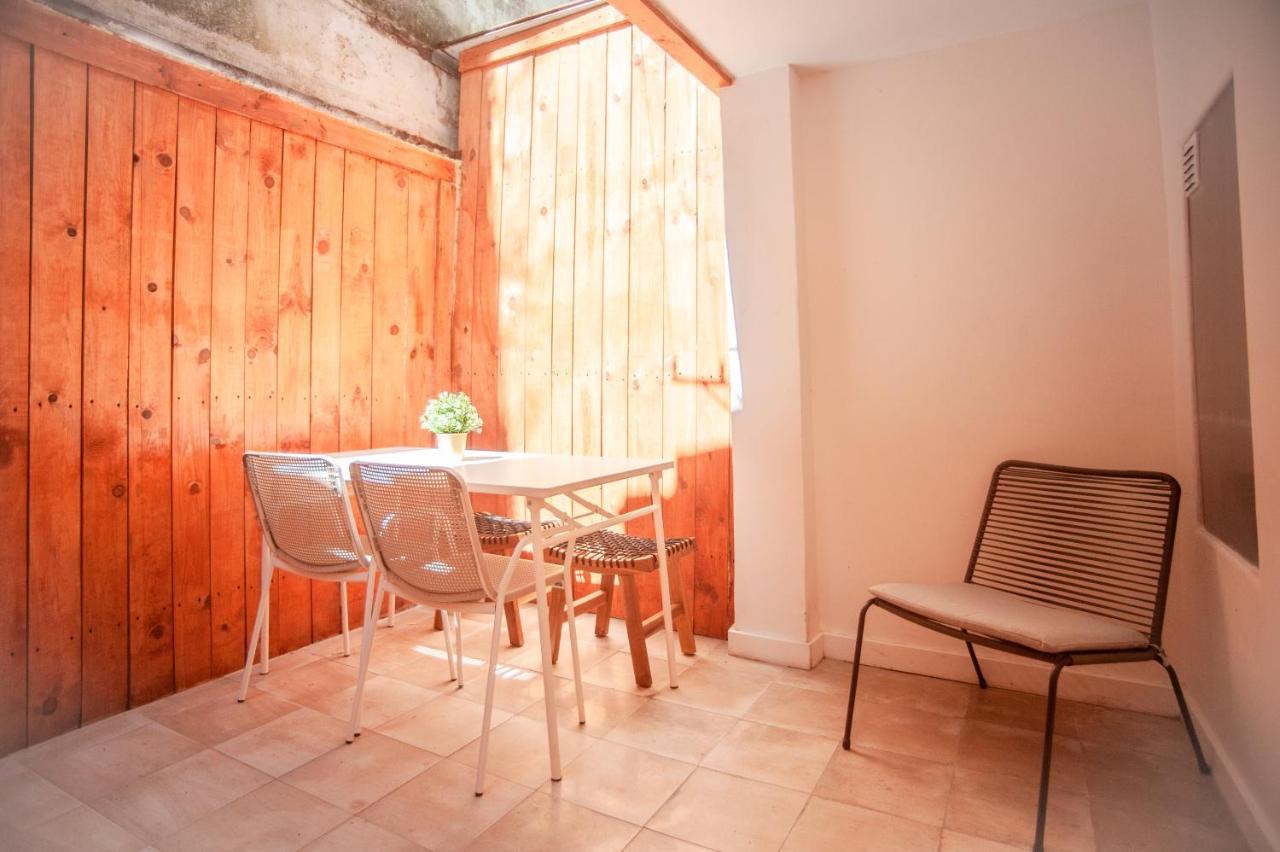 Principe Real Apartment with Terrace