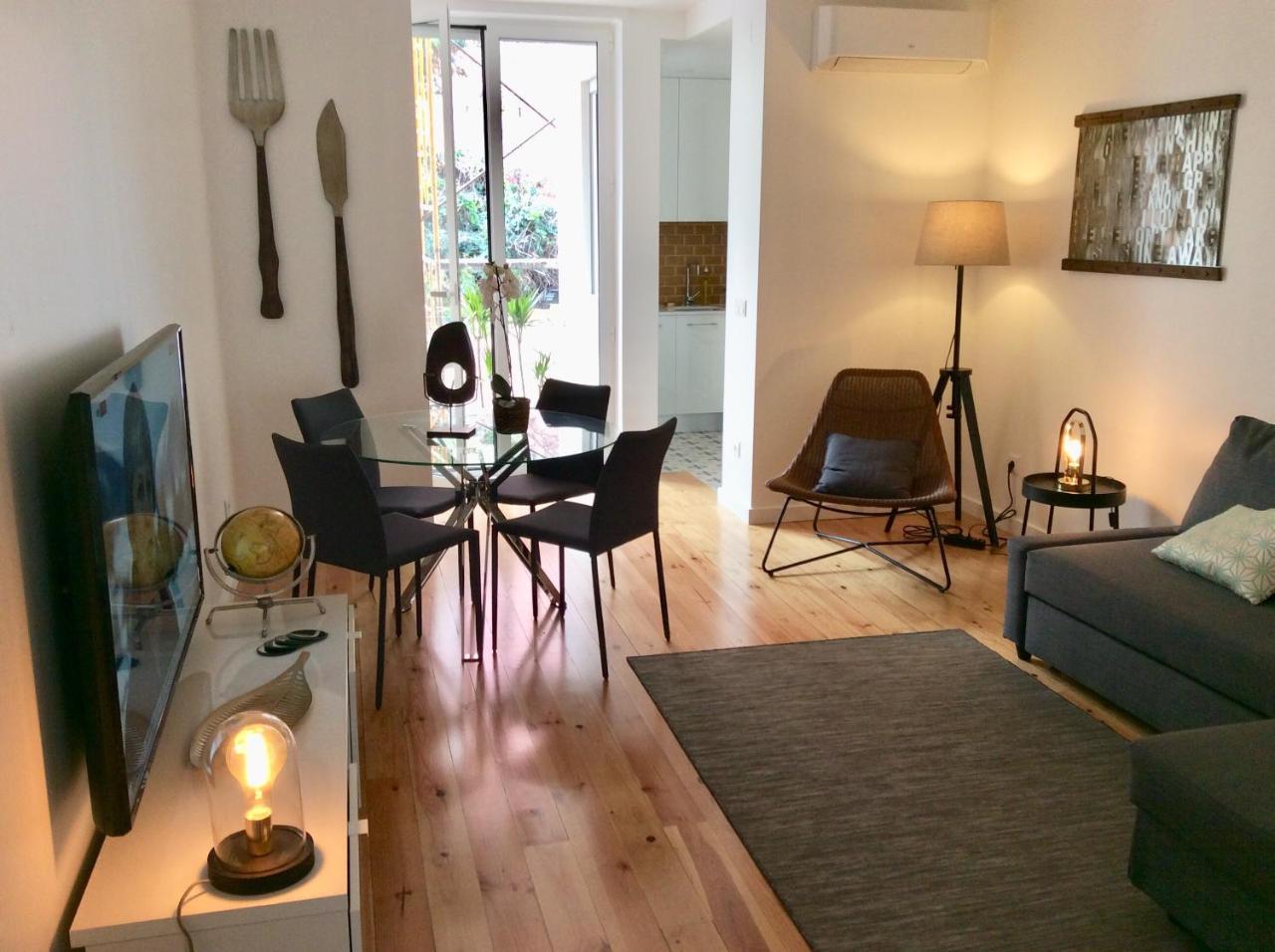 Whome Modern 1-Bed with AC & Private Terrace 2