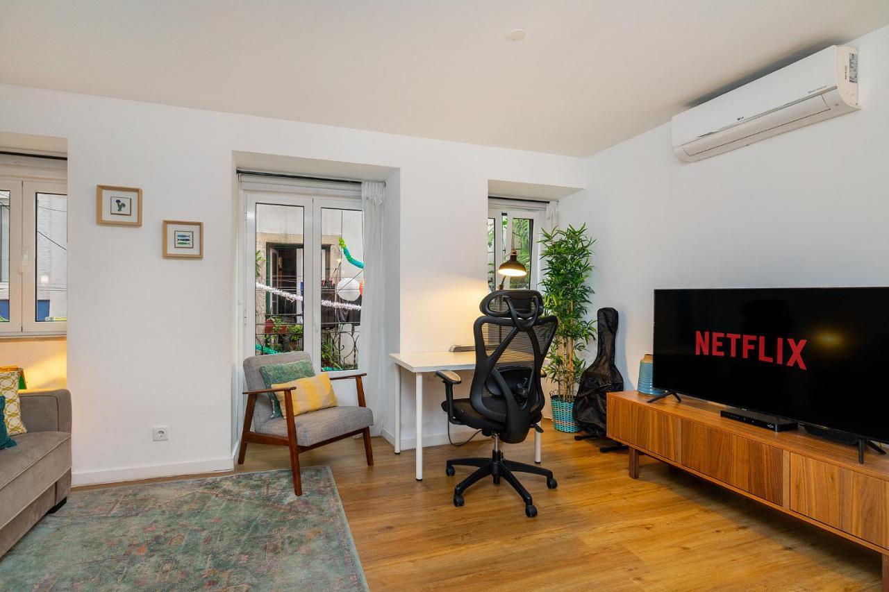 Whome Green Street 1-Bed Perfect To Explore Lisbon (Adults Only)