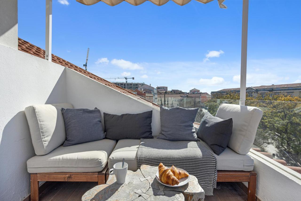 Alcantara Sunny Terrace Apt 2
