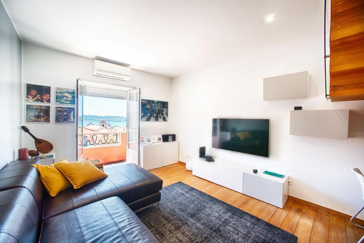 Ambassador River View Suites 2