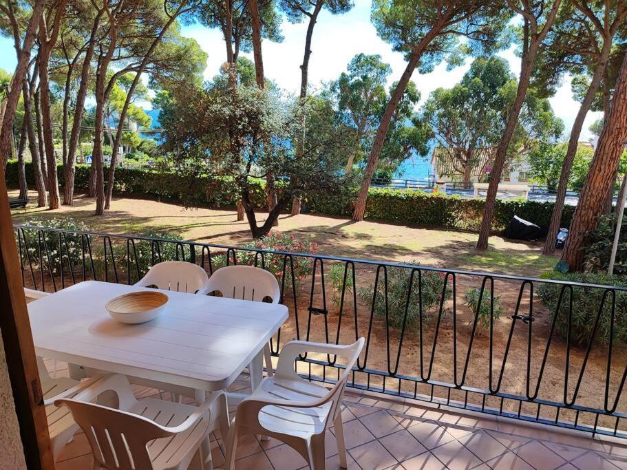 Apartamento Con Vistas Al Mar Y Jardin a 150 Metros de la Playa