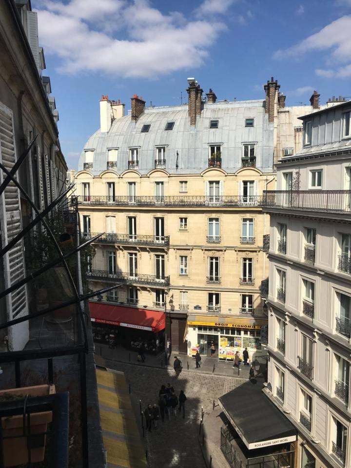 Studio Apartments Rue de la Harpe