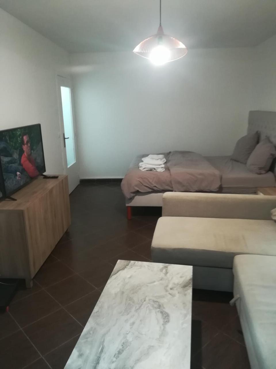 Superbe Studio Paris Gambetta