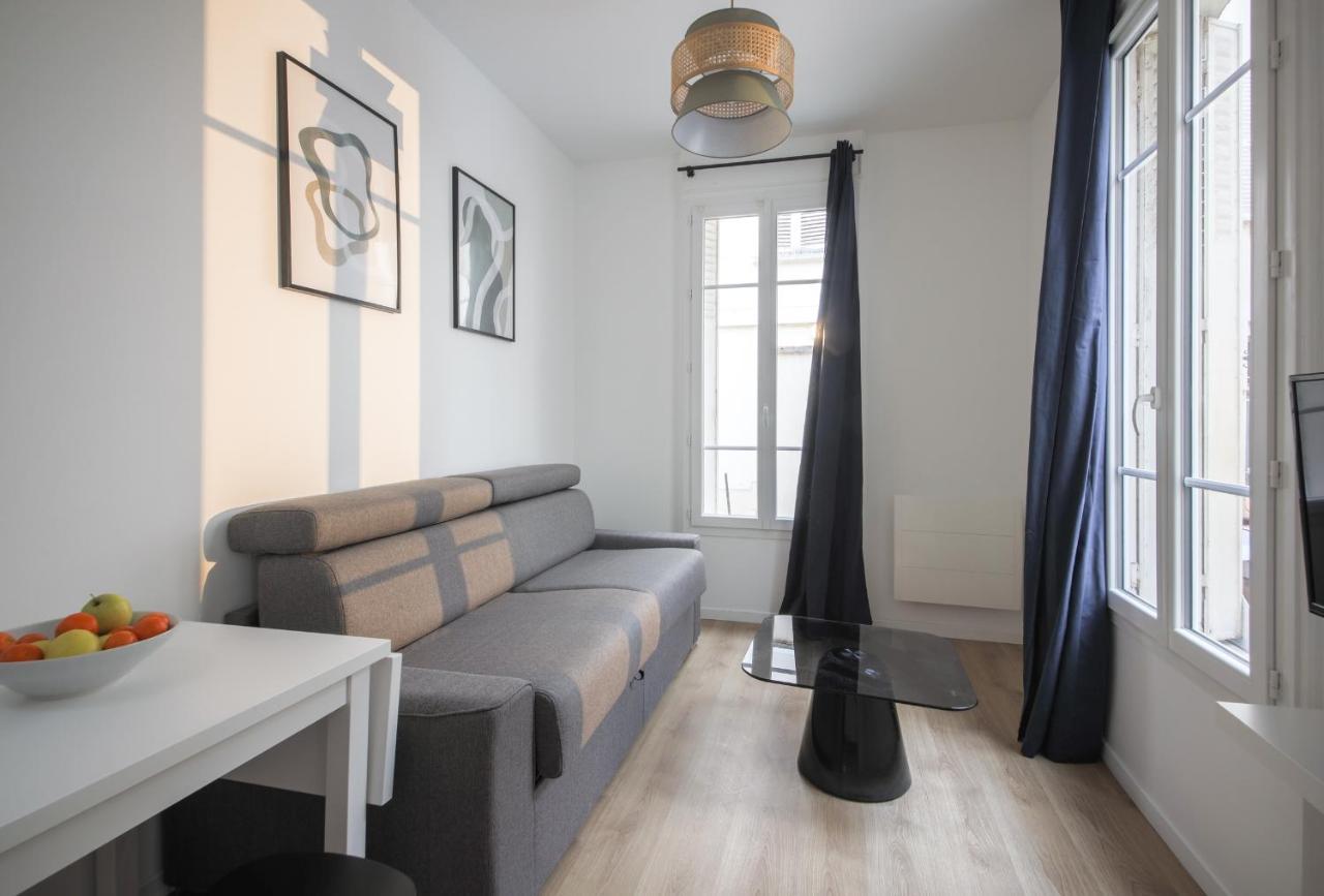 5.Studio 2pers#Paris 15#Commerce