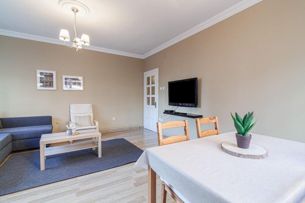 Lovely And Comfortable Home in Sisli
