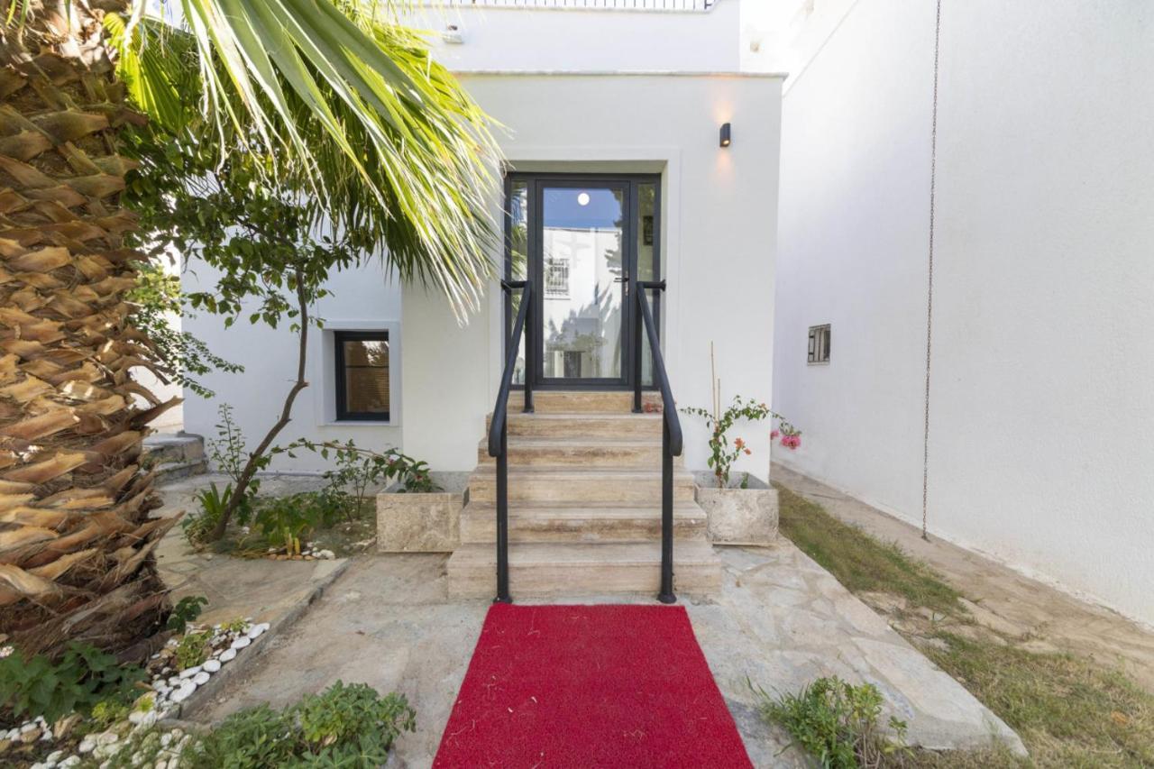 Pleasant Flat with Garden in the Heart of Bodrum