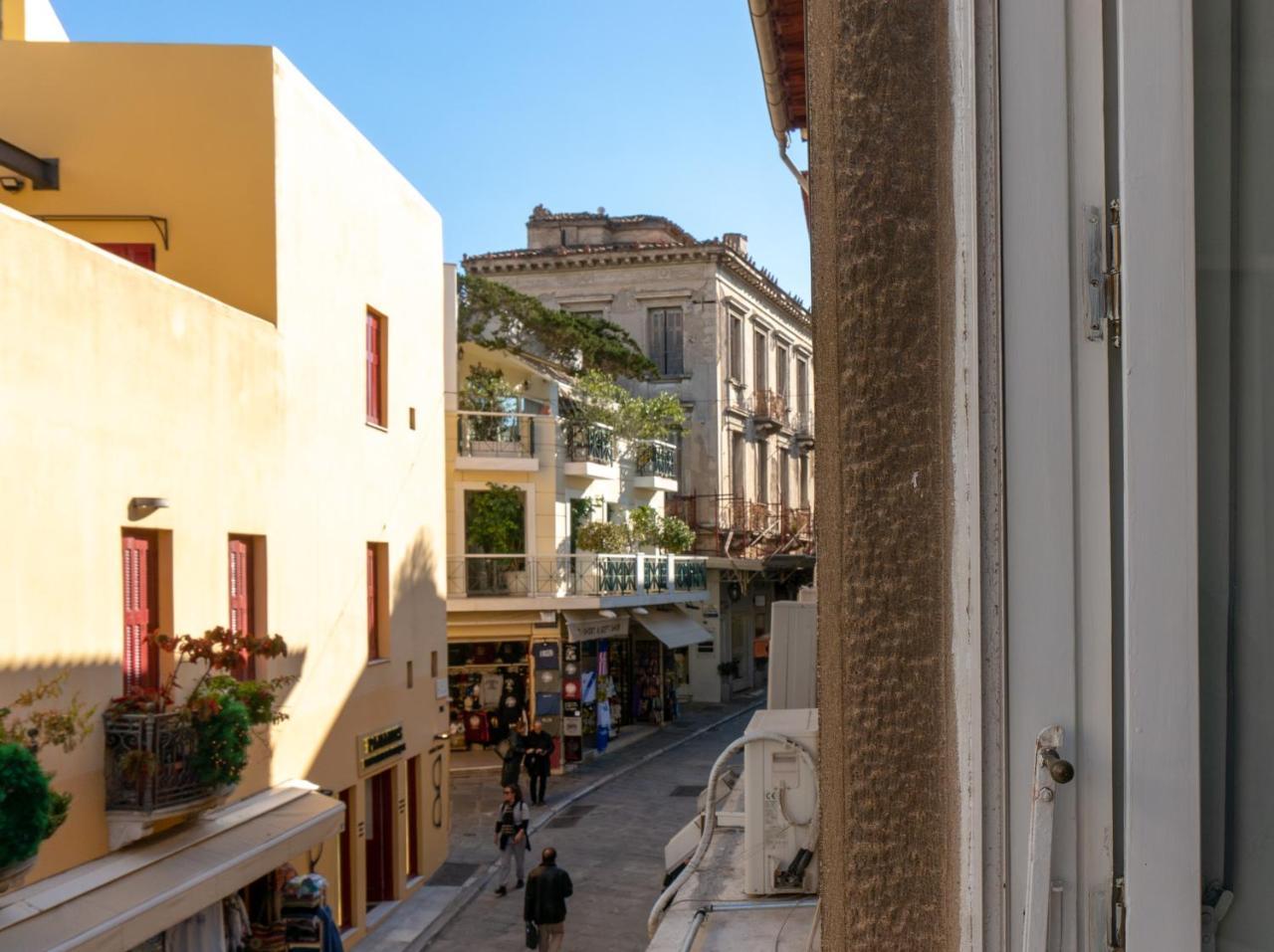 Hadrians Den in Heart of Plaka by Jj Hospitality