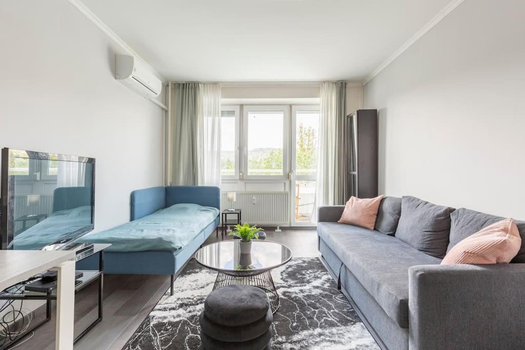 Lovely 1 Bedroom Flat - Gazdagret
