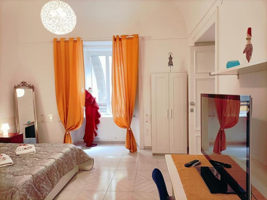 Fashion Cathedral Apartment, Centro Storico Napoli 1