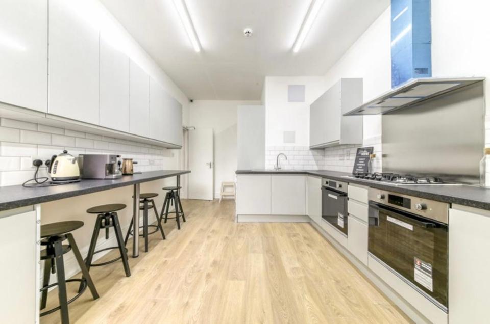 A Beautiful Newly Renovated Home: the Arlingford