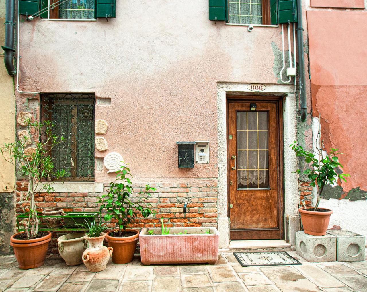 Residenza Biennale Apartment 2