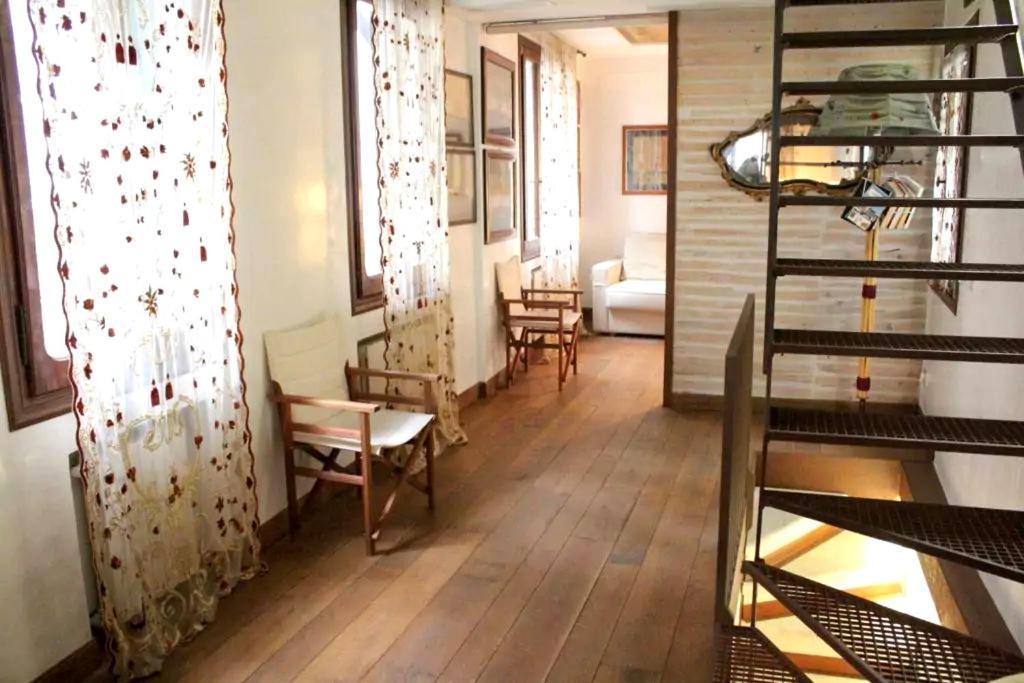 Venetian House with Terrace (Adults Only) 2